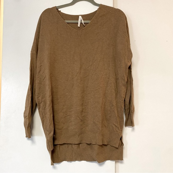 Dreamers Sweaters - Burnt Orange/Brown Sweater